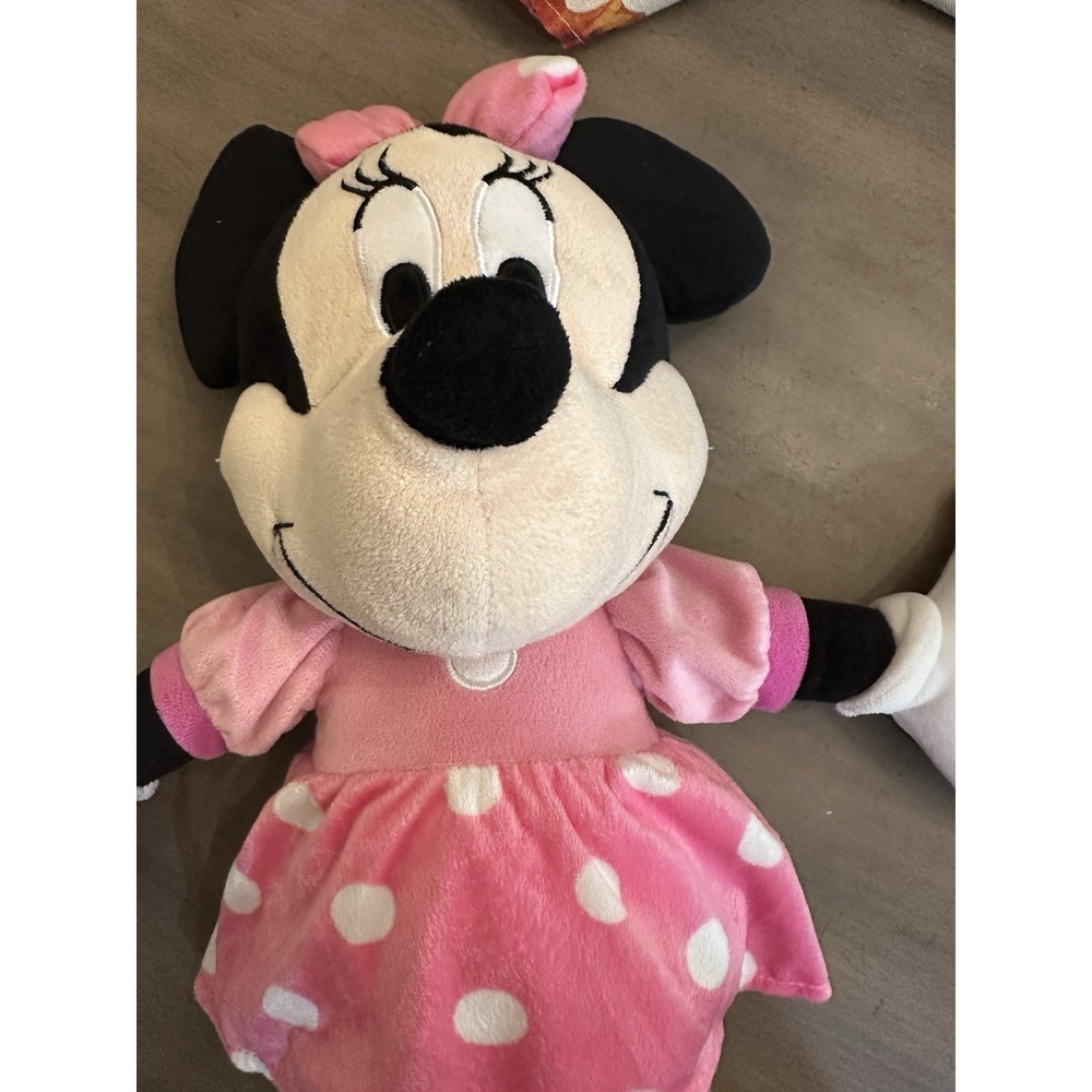 Disney Minnie Mouse 19 Inch Plush